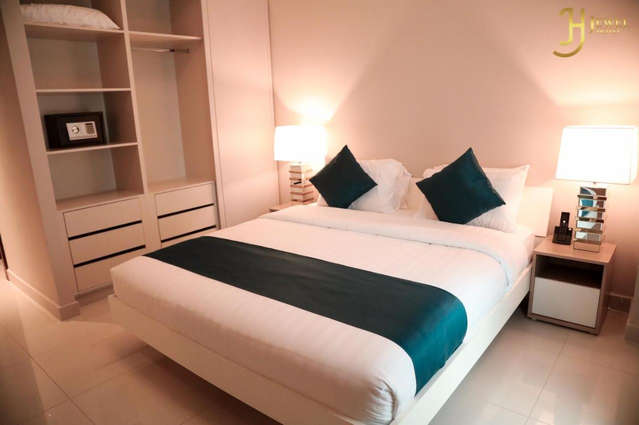 Sunday Luxury Downtown Adliya Formerly Jewel Hotel Manamah Buitenkant foto