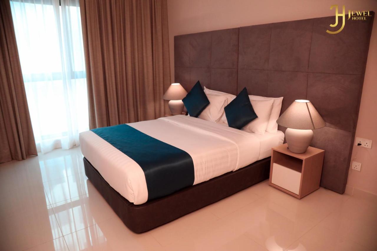 Sunday Luxury Downtown Adliya Formerly Jewel Hotel Manamah Buitenkant foto