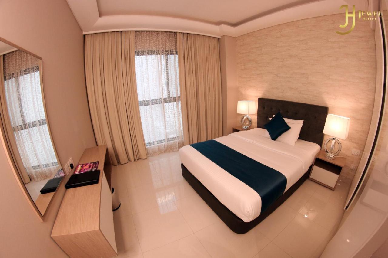 Sunday Luxury Downtown Adliya Formerly Jewel Hotel Manamah Buitenkant foto