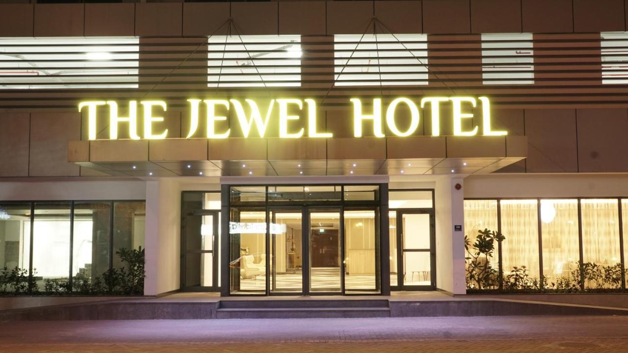 Sunday Luxury Downtown Adliya Formerly Jewel Hotel Manamah Buitenkant foto
